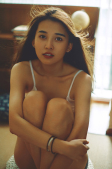 蓝海少女